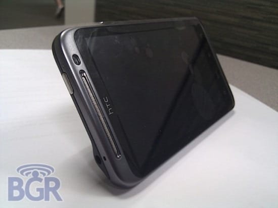 HTC Incredible HD Pics Leaked all Over Blogosphere