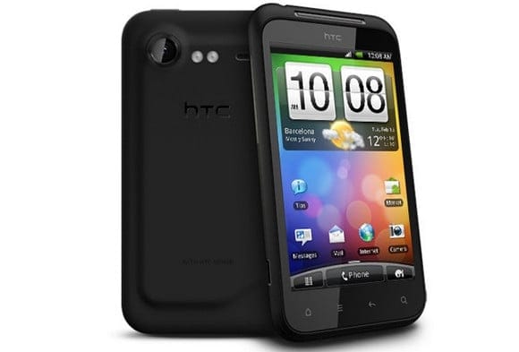 HTC Incredible S Arrives, but Without Gingerbread!