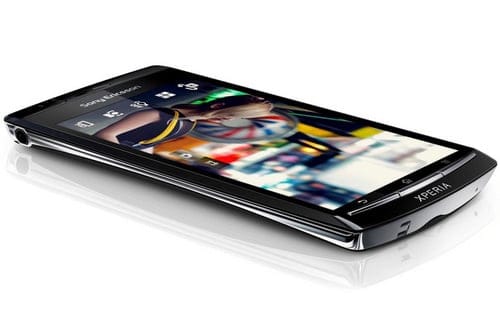 SE Xperia Arc S Launched in UK. Get it Free on 2 Year Contract!