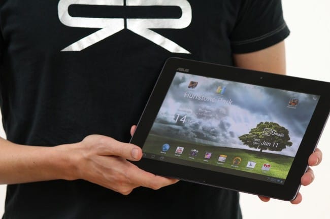 Asus Transformer Infinity Tablet Videos Appear Online. Check Out Hands on And Comparison With iPad