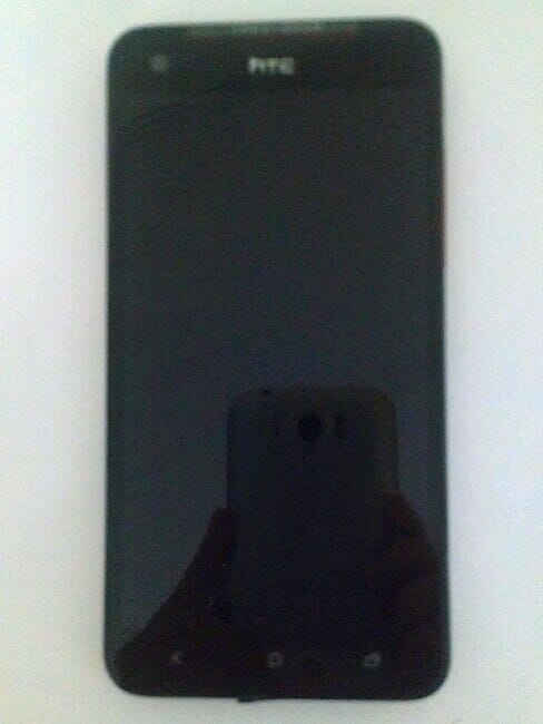 Mysterious HTC Device Shows up in Leaked Image. 5-inch Galaxy Note Competitor?