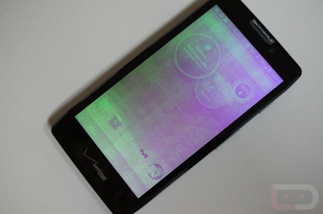 Screen issues being reported on Motorola Droid Razr HD