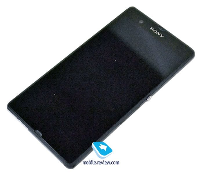 Sony Xperia Yuga specs leak as it gets reviewed already.