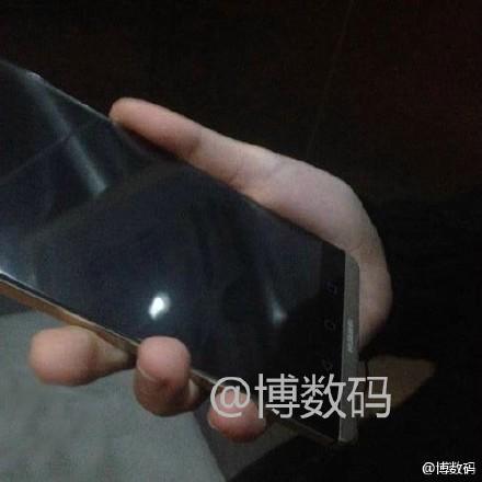 Buying a phablet? Check out Huawei Mate 8 in leaked pics first