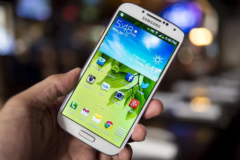 Sprint Galaxy S4 Android 5.0 Lollipop update now rolling out with build L720VPUGOD2, may also come with “Factory Reset Protection”