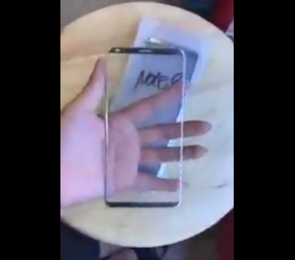 Samsung Galaxy Note 8 front panel leaks in a video