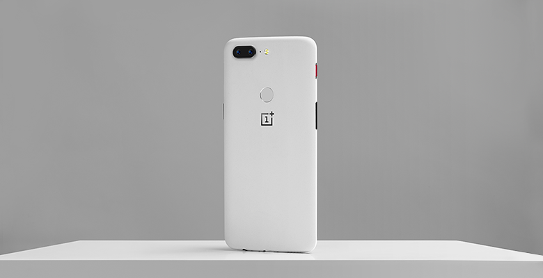 OnePlus 5T Sandstone White variant is now official, sales open on January 9th