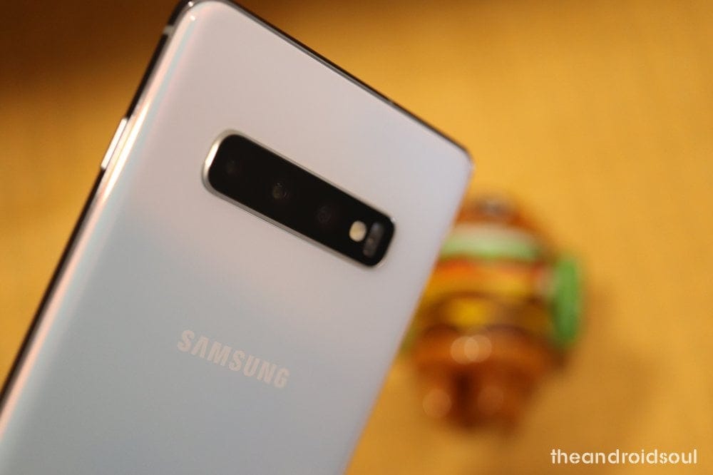 AT&T rolls out updates for its Galaxy S10, S10+ and S10e