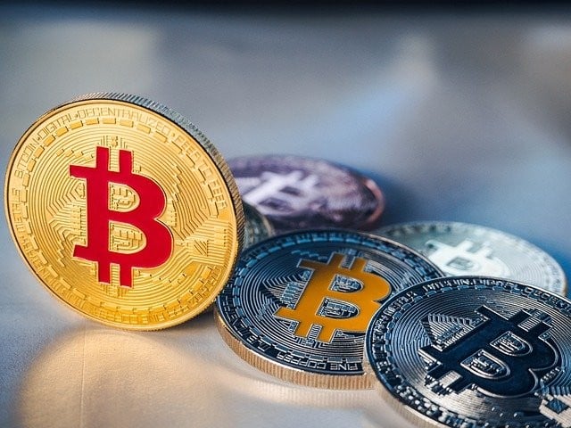 Difference between bitcoin and bitcoin cash coins